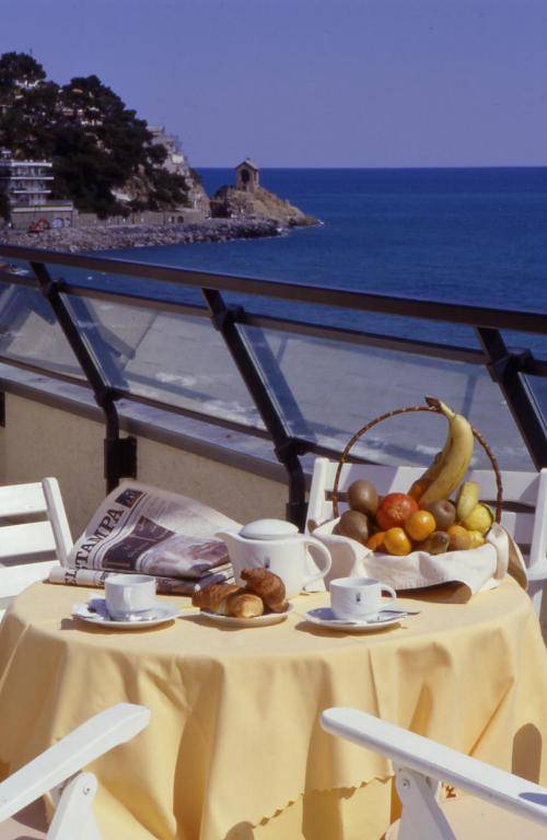 Residence Sole Mare Alaxi Hotels