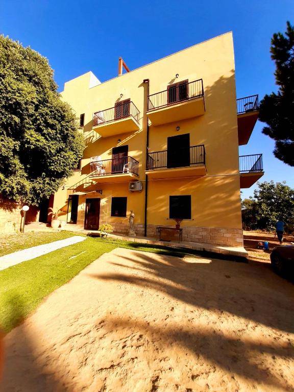 B&B Pirandello "Residence Villa Margherita"