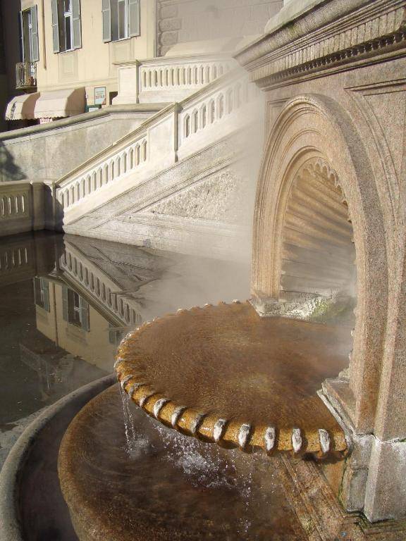 Casa lella con meravigliosa vista davanti alle terme
