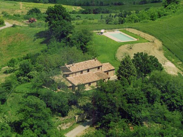Farmhouse on a hill with swimming pool large garden and nice views