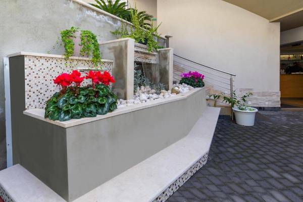 Zeus Hotel - Aparthotel - Meeting & Congress