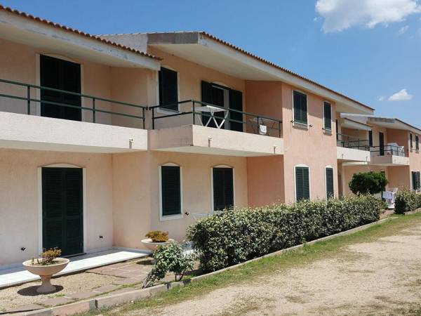Residence with pool only 100m from the beach and coastal town of La Ciacca