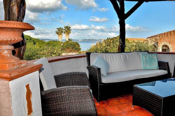 Baia Sardinia - Villa Rose with 3 rooms 500 meters from the sea - independent 10