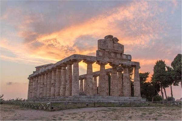 Paestum Inn Beach Resort