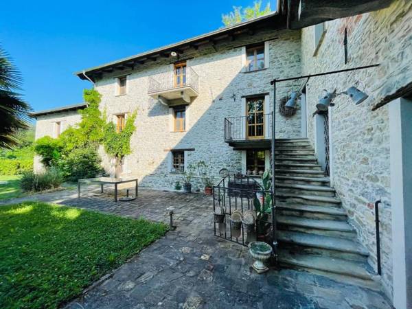 Mulino Gorretta Langhe House with swimming pool