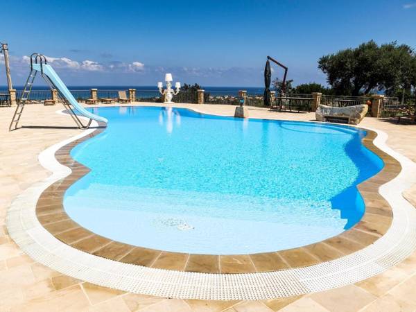 Agriturismo Terrazze sul Tirreno three rooms apartment with sea view