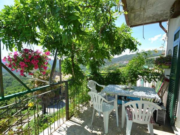 Stunning Holiday Home in Rio with Terrace Barbecue Parking