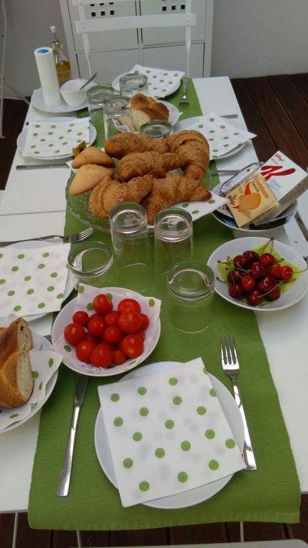 Bed And Breakfast T57