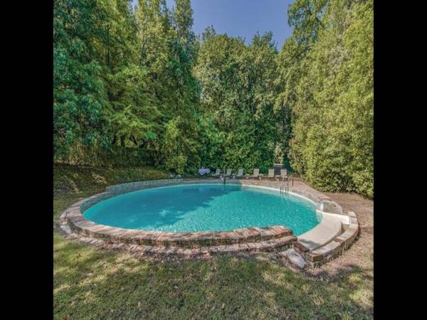 Traditional Villa in Filottrano with Swimming Pool