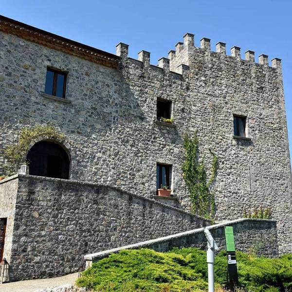 Il Castello dei Principi Sanseverino