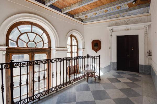 Castello Di Caccuri Suites