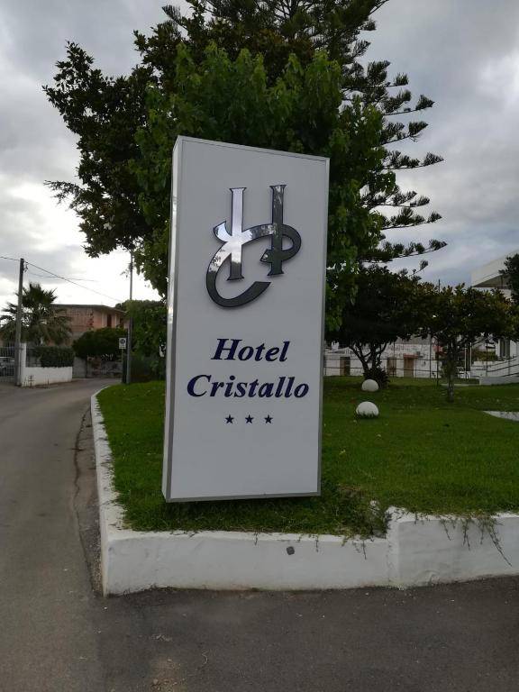 HOTEL CRISTALLO PAESTUM