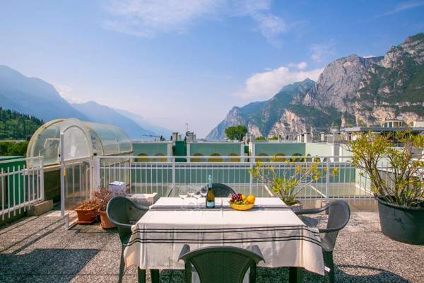 Casa 400 Mt From Garda Lake