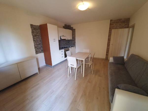 Homey Apartment in Serle near Centre