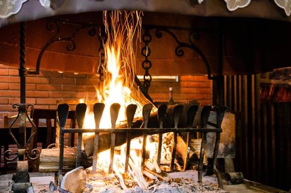 Al Fogolâr Rooms & Osteria