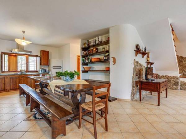 Alluring Chalet in Motta Santa Lucia with Garden