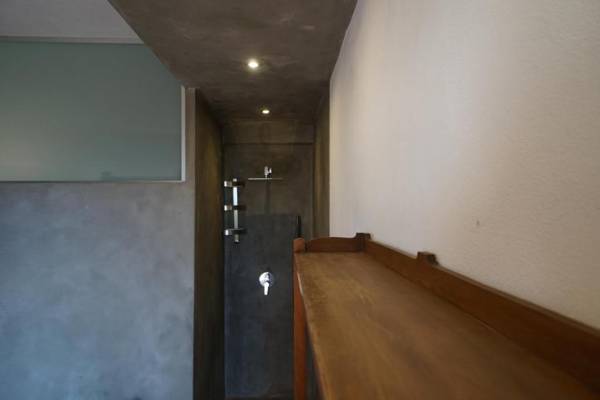 Burdi House apartment surrounded by greenery and tranquility near the sea