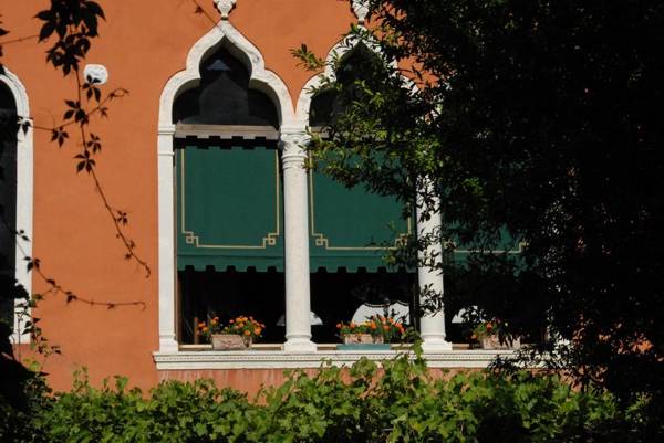 Pensione Accademia - Villa Maravege