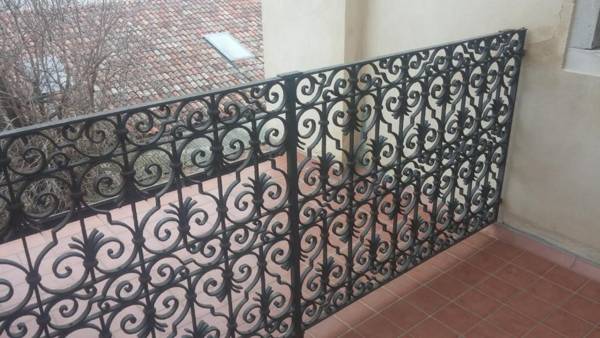 Good Wine Apartments