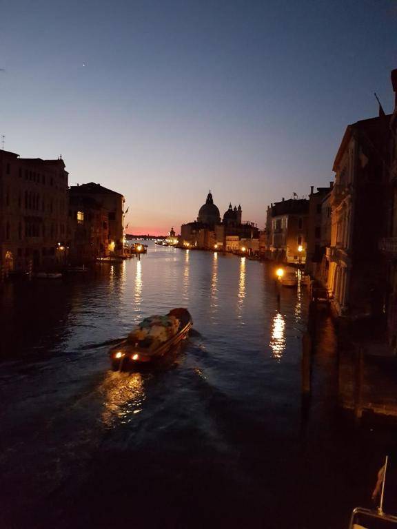 Cà Manzoni Apartment with Terrace