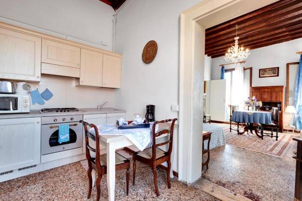 Ca' Badoer West Studio