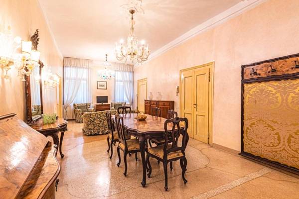 CASA VESCOVO free Wi-Fi near San Marco Square