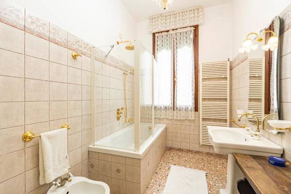 CASA VESCOVO free Wi-Fi near San Marco Square