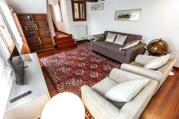 San Pantalon Luxury Penthouse R&R