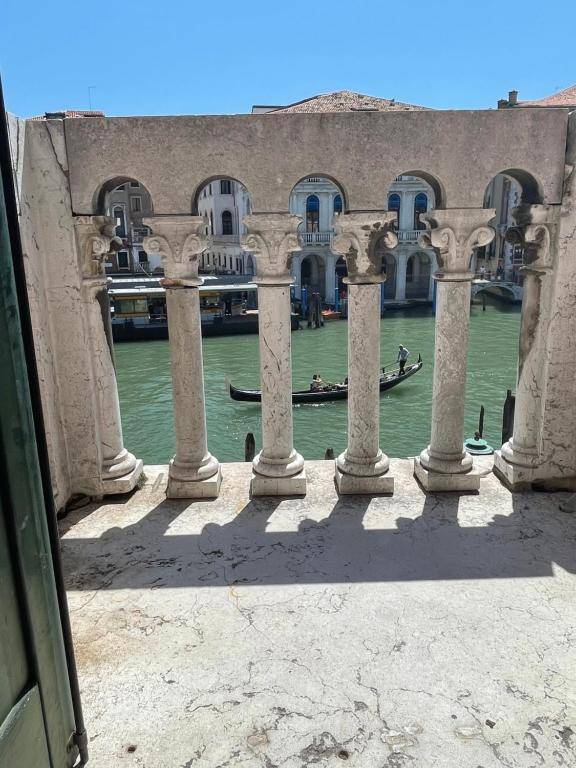 Royal Rialto Apartment - Grand Canal View