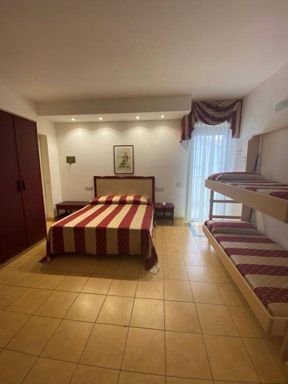 CASA MAJOR Hotel & Appartamenti CERVIA