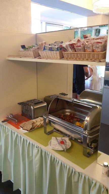 Hotel Caribia Pinarella