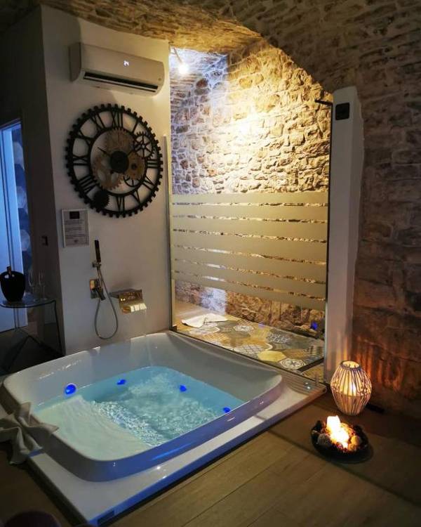 Suite 123 Luxury B&B Con Jacuzzi