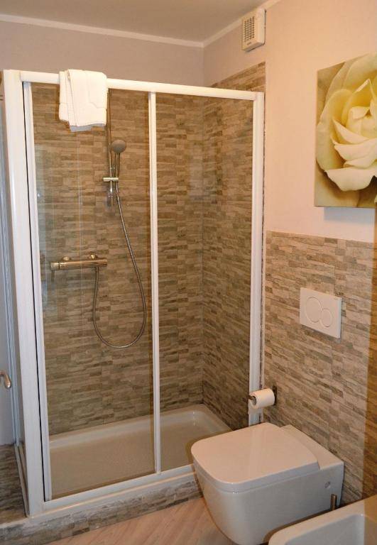 Charme and Lake View - byMyHomeinComo