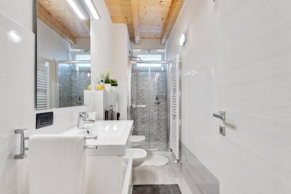 Appartamento con vista Lago di Como e Parcheggio incluso