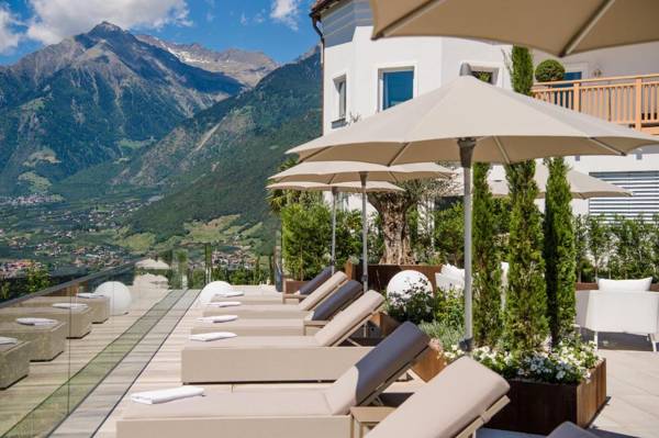 Small & Beautiful Hotel Gnaid