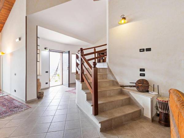 Valley View Villa in San Mango D aquino with bubble bath