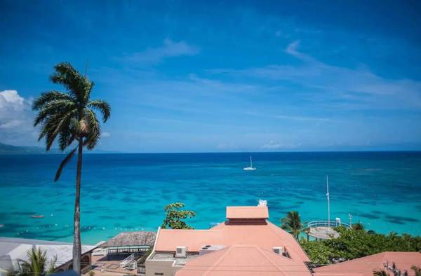 Montego Bay Club