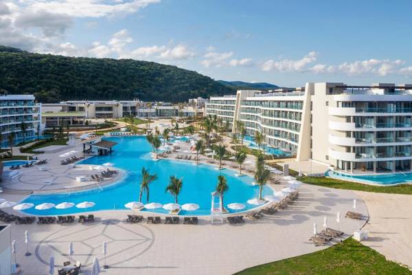 Ocean Coral Spring Resort - All Inclusive