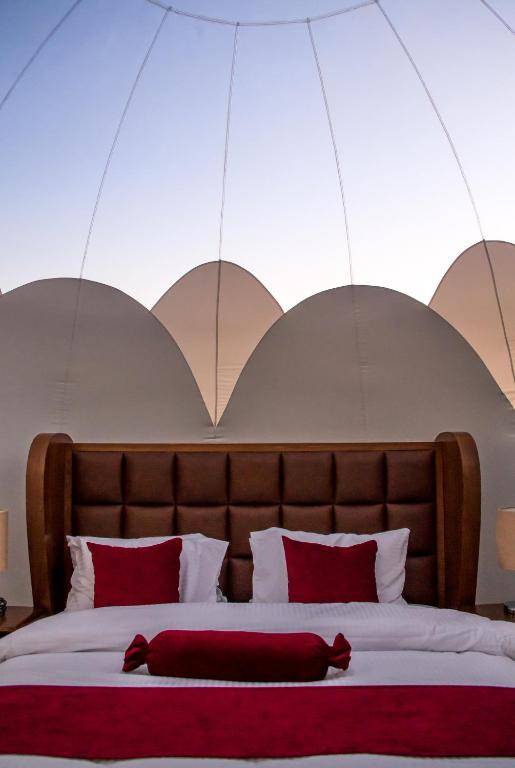 Petra Bubble Luxotel