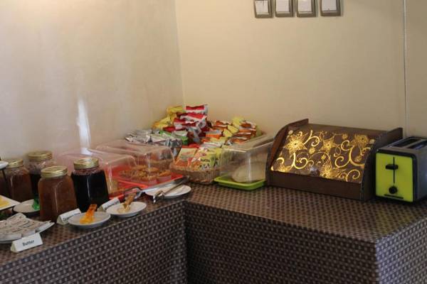 Jabal Amman Hotel (Heritage House)