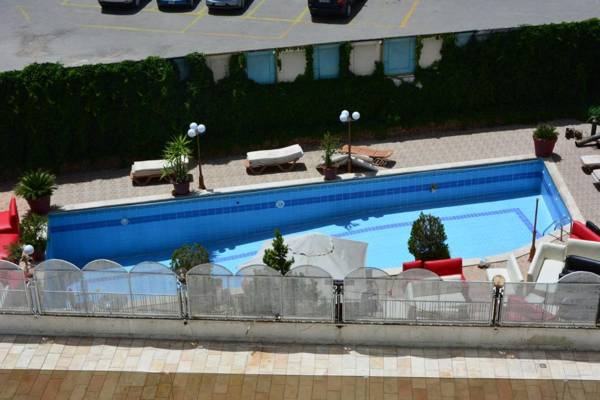 Rakeen Hotel