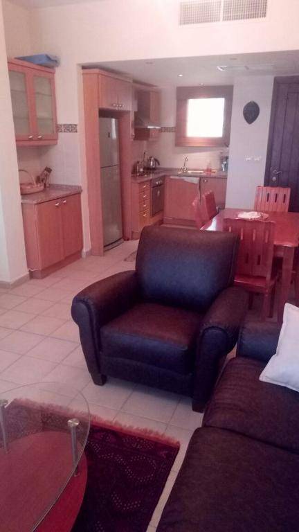 Tala Bay Resort charming Chalet