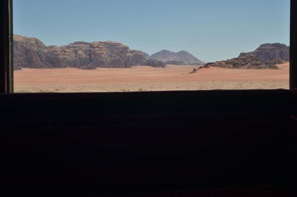 Wadi Rum Camp& Jeep Tour