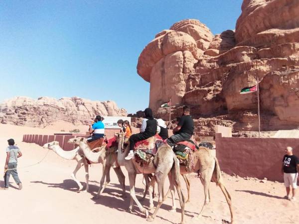 Tourism moon valley camp