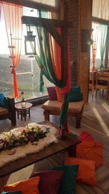 Wooden Arcs Resort & Spa منتجع الأقواس الخشبيه