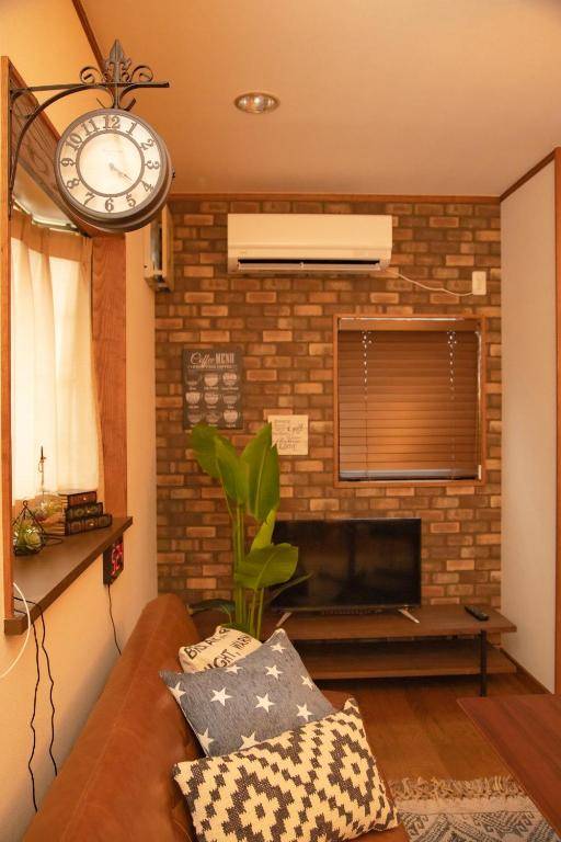 Jomira &Jony House