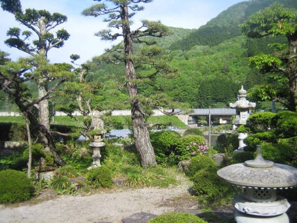 Japanese Style Inn Dohzen Miwa