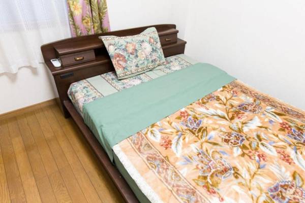 Shinjuku Apartment 102