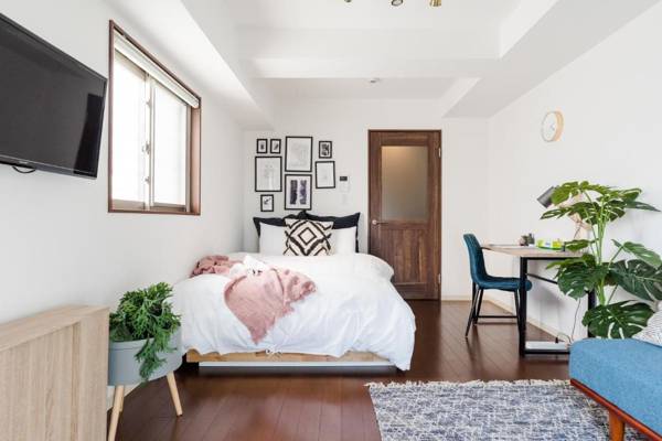 intheHood: Higashi Azabu