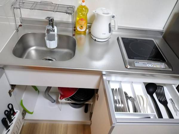 Issyuku Higashiueno Hotel